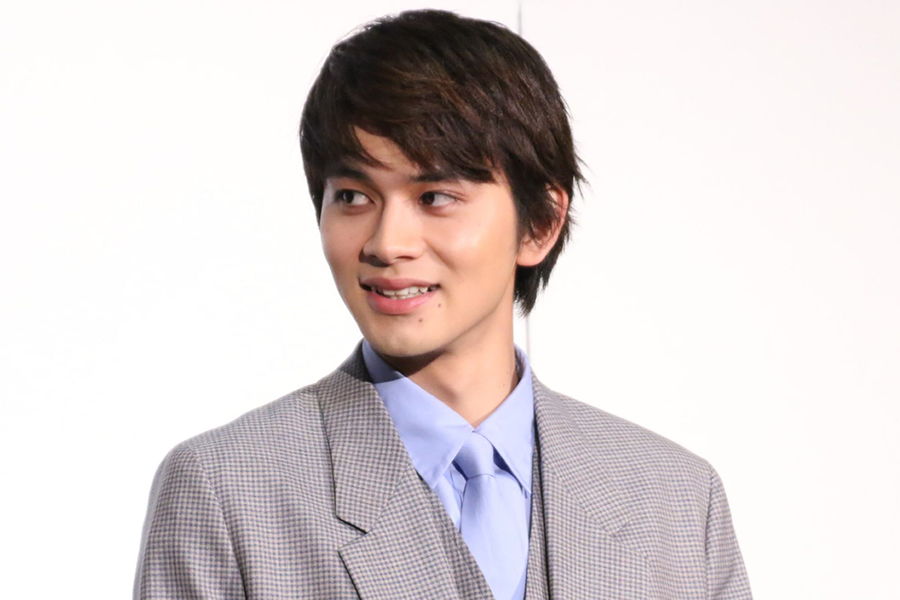 映画『スクロール』（公開中）の完成記念舞台あいさつによる画像