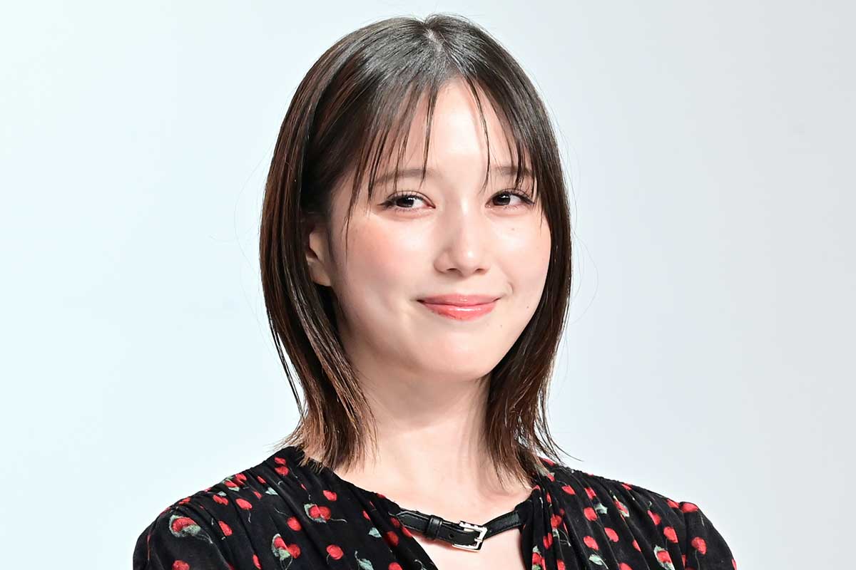 本田翼の年収推移とドラマ・CM出演実績を解説するブログ記事のアイキャッチ画像