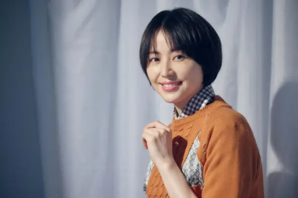 WOWOWのコントドラマの第3弾「松尾スズキと30分強の女優」の「長澤まさみの乱」に出演する女優の長澤まさみさん取材画像